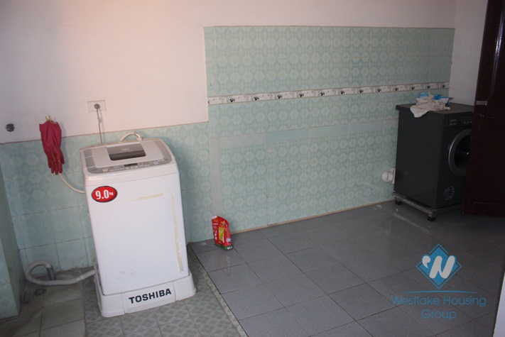 4floor-house with 3bedroom house for rent in Au co St, Tay Ho, Ha Noi